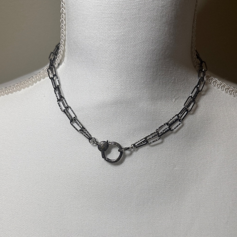 Elegant Silver Chain Necklace with Pave Claw